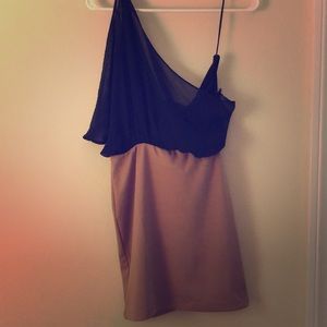 Foreign exchange dress